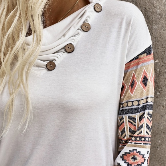 Nomadic long sleeve sweatshirt/hoodie + gift 🎁 - Picture 3 of 5